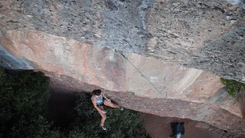 Female climber falling 14 Stock Footage 252126103
