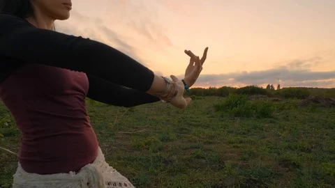 Female dance in the field Stock Footage 117295855