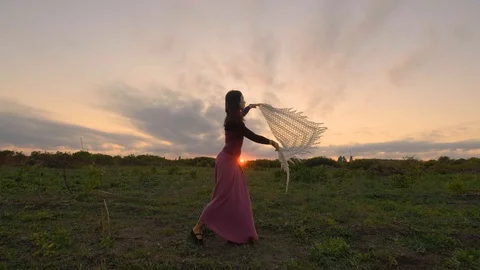 Female dance in the field Stock Footage 117296011