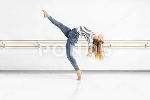 Female dancer in action Stock Photos