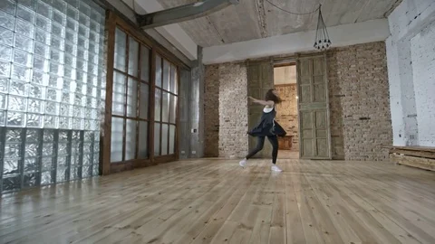 Female Dancer Improvising Stock Footage 83348681