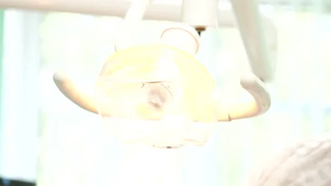 Female dentist checking up patient teeth Video stock 137403553