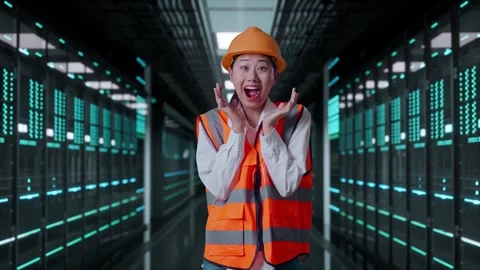 Female Engineer Smiling And Saying Wow in Data Center Video stock 321993407