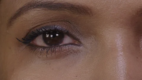 Female Eye Open Stock-Footage 128840488