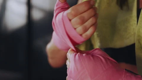 Female fighter getting ready for boxing Video stock 342522295