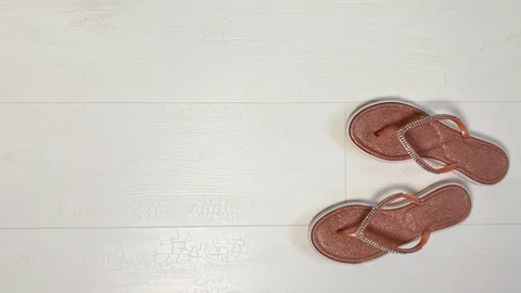 Female flip flops 库存影片 121126650