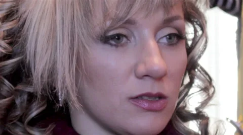 Female hairstyle Stock Footage 57231762