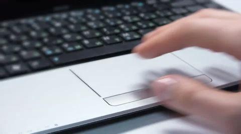 Female Hand Using a Touchpad Mouse on Laptop. 4K Video stock 46405388