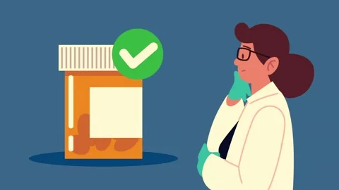 Female laboratory scientist thinking about prescribed medicine treatment an.. Vídeos de archivo 333294697