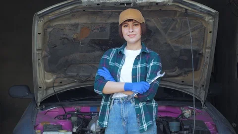 Female mechanic Stock Footage 114555048