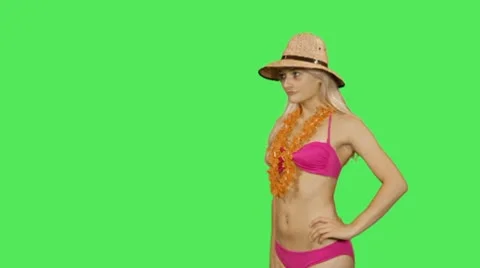 Female modeling for camera on holiday 動画素材 8988293