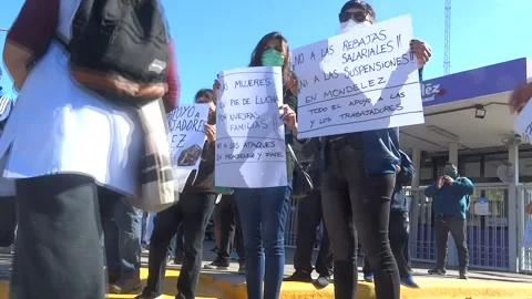 Female workers protest 스톡 동영상 130307846