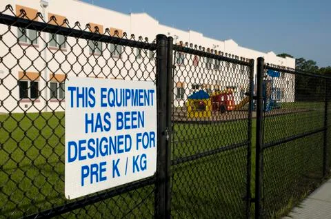Fence at Elementary School 库存照片