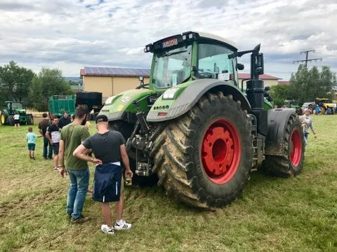 Fendt top model 1050 Vario at tractor exhibition Stock Photos