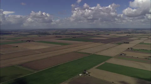 The Fens And White Fluffy Clouds 스톡 동영상 65197412