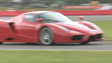 Ferrari Enzo on track Stock Footage 33359689