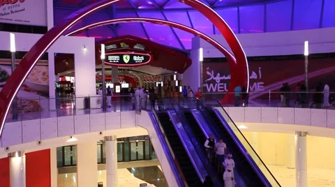 Ferrari World Theme Park in Abu Dhabi Vidéo 45680896