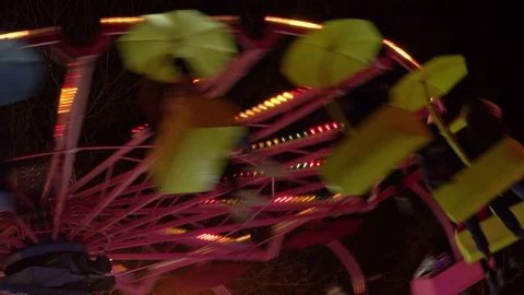 Ferris wheel at amusement park Stock-Footage 100543610