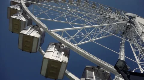 Ferris wheel amusement park - pan 60fps Stock Footage 52392923