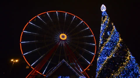 Ferris Wheel Amusement Park Time Lapse, Christmas, Kharkov, Ukraine Vídeos de archivo 34336008
