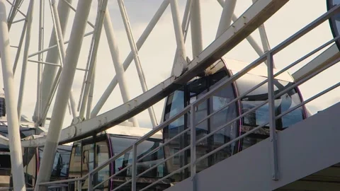 Ferris Wheel attraction. Stock Footage 153371784