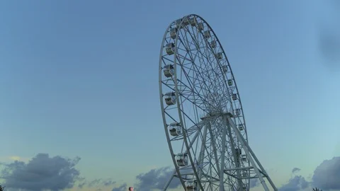 Ferris wheel on the beach Stock-Footage 96457237