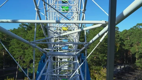 Ferris wheel close up Stock Footage 98511372