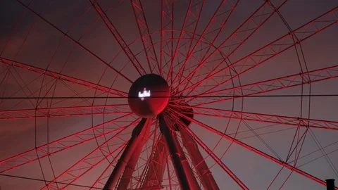 Ferris wheel in Dresden red. Video stock 116086246