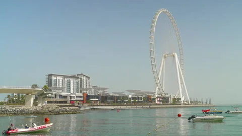 Ferris wheel in dubai 스톡 동영상 163663676