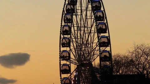 Ferris wheel Stock Footage 44976954