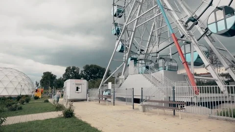Ferris Wheel Stock Footage 77560735