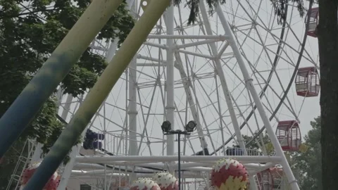 Ferris wheel Stock Footage 162137809