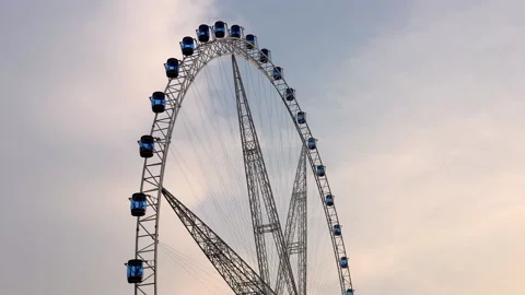 Ferris wheel Stock Footage 168602699