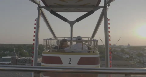 Ferris Wheel (Front, Interior) Stock-Footage 168112314