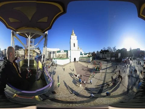 Ferris Wheel in Kyiv. Stock Footage 83896485