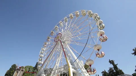 Ferris wheel loop Stock Footage 29755788
