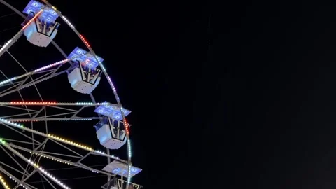 Ferris Wheel at night Stockbeeldmateriaal 252546837