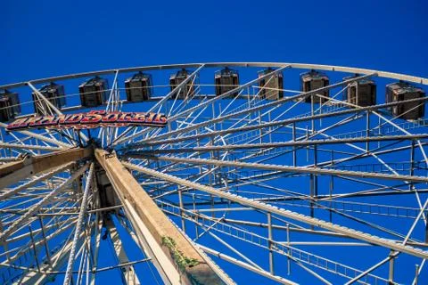 Ferris wheel Stock Photos