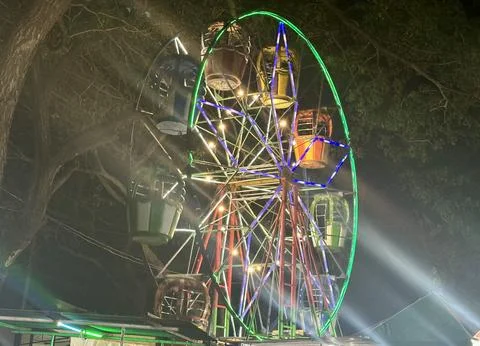 Ferris wheel Stock Photos