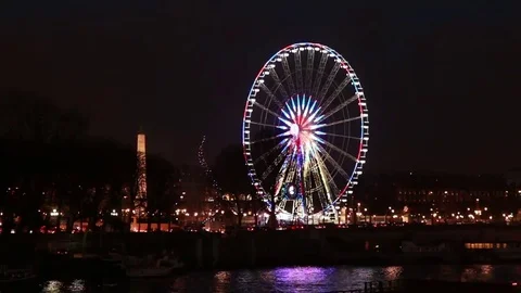 The ferris wheel Roue de Paris. Stock Footage 69225502