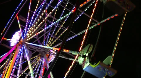 Ferris Wheel Running Pull Out Stock Footage 32809207
