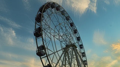 Ferris wheel at sunset. Time lapse Stock Footage 108379803