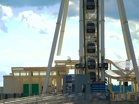 Ferris Wheel on Water 스톡 동영상 79973371