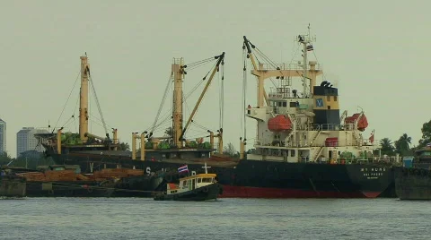 Ferry and barge passing in front of a large cargo ship 스톡 동영상 508648