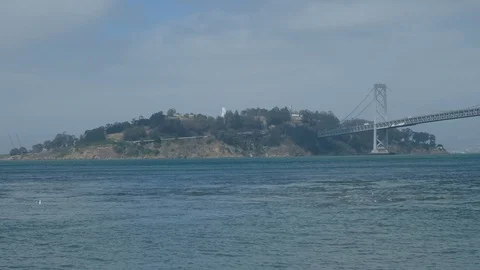 Ferry Boat backs out of SF dock 9185 스톡 동영상 94156226