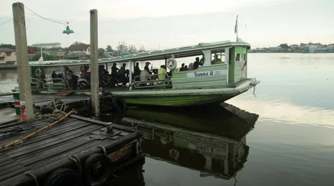 Ferry boat crossing river Stock Footage 60116309