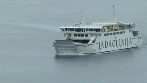 Ferry boat Marjan prepares to dock at the Split City port. 스톡 동영상 144136142