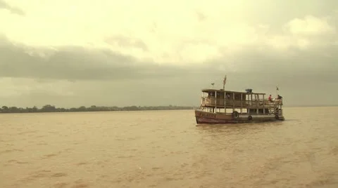 Ferry Boat Sailing the Amazon River Video stock 19047027