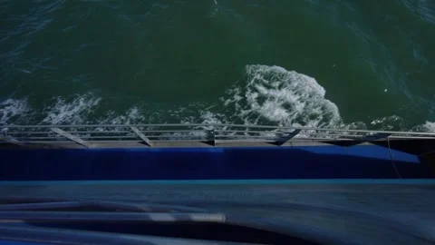 Ferry boat sailing creating waves and foam Stock-Footage 330547448