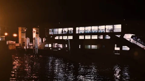 Ferry Docking at Night in Lake Como 스톡 동영상 112251309